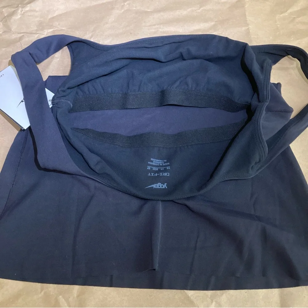 Nike top